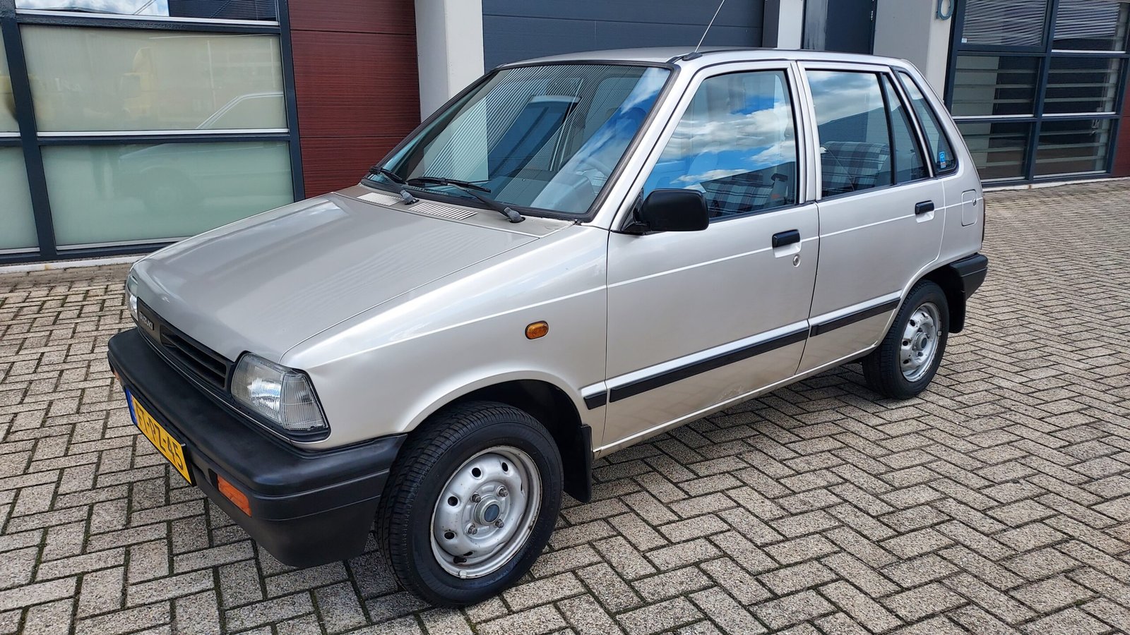 Verkocht ——- Suzuki Alto 0.8 GLX  5-deurs