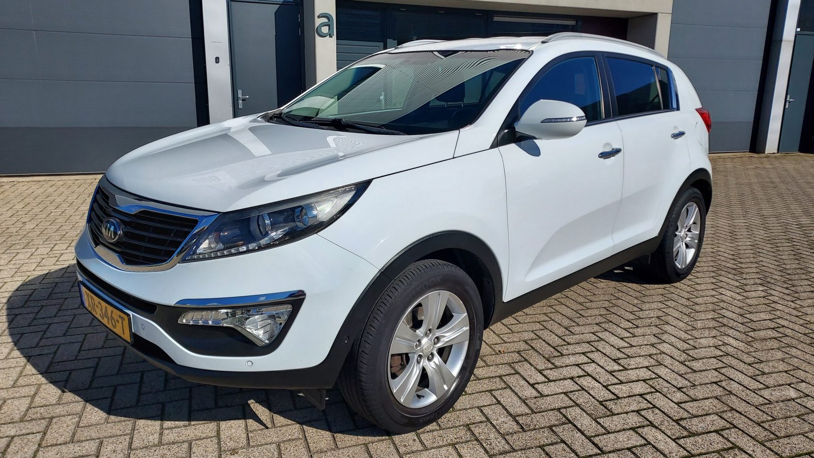 Verkocht ——- Kia Sportage 1.6 GDi Benzine