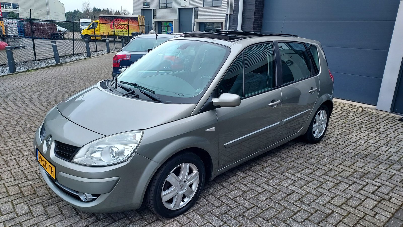 Renault Scenic 1.6i 16V