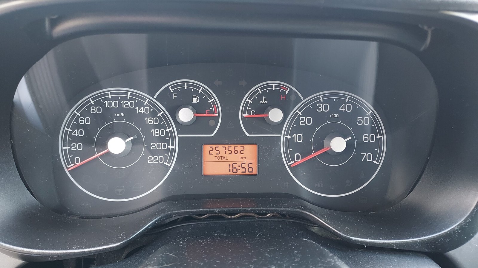 Fiat Punto 1.2i 16V - Afbeelding 11