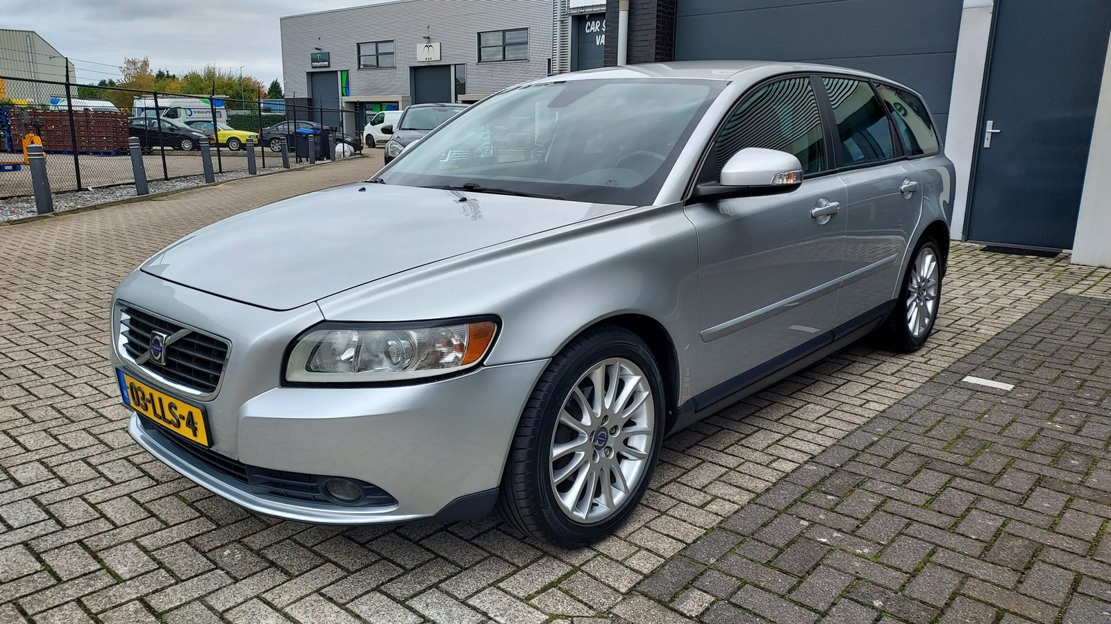 Volvo V50 2.0i