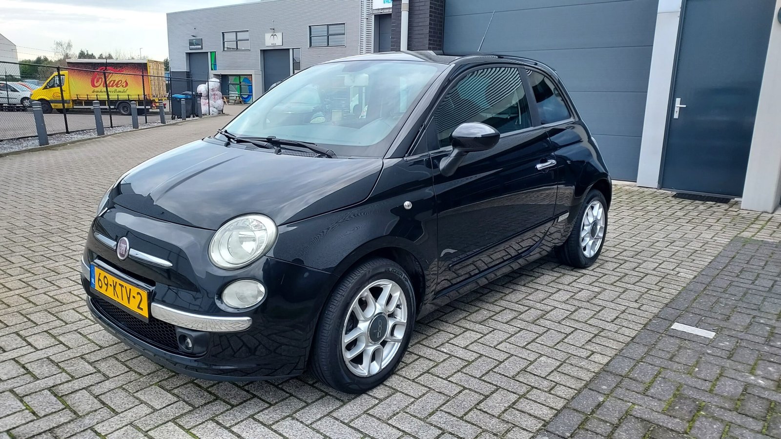 Verkocht ——- Fiat 500 1.2i 16V