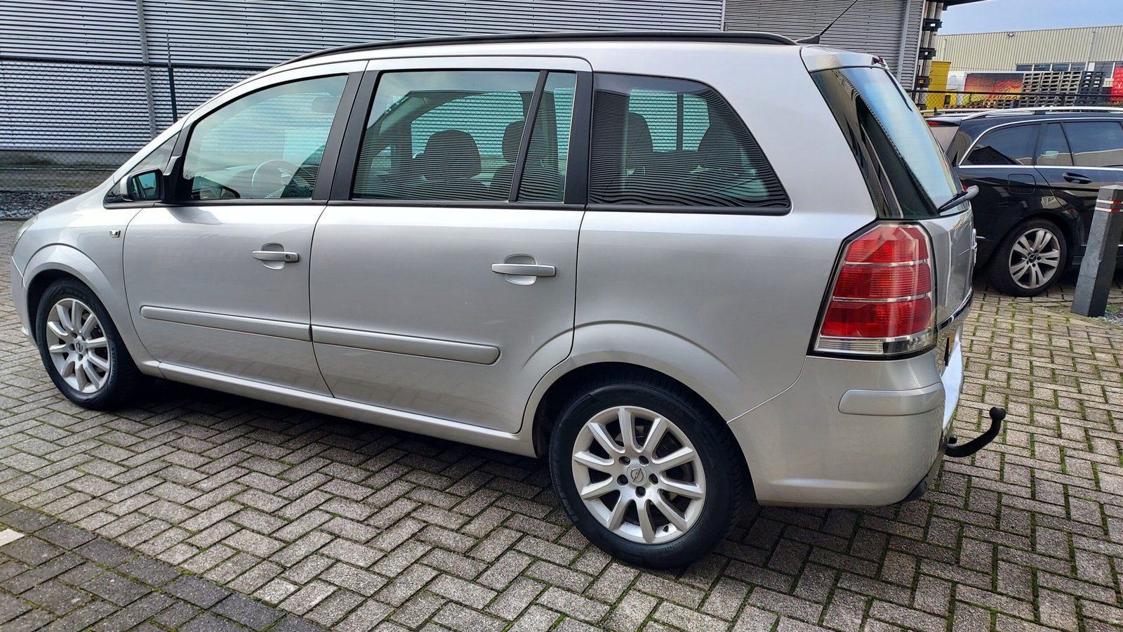 Verkocht ------- Opel Zafira 1.8i 16V 7-Persoons - Afbeelding 7