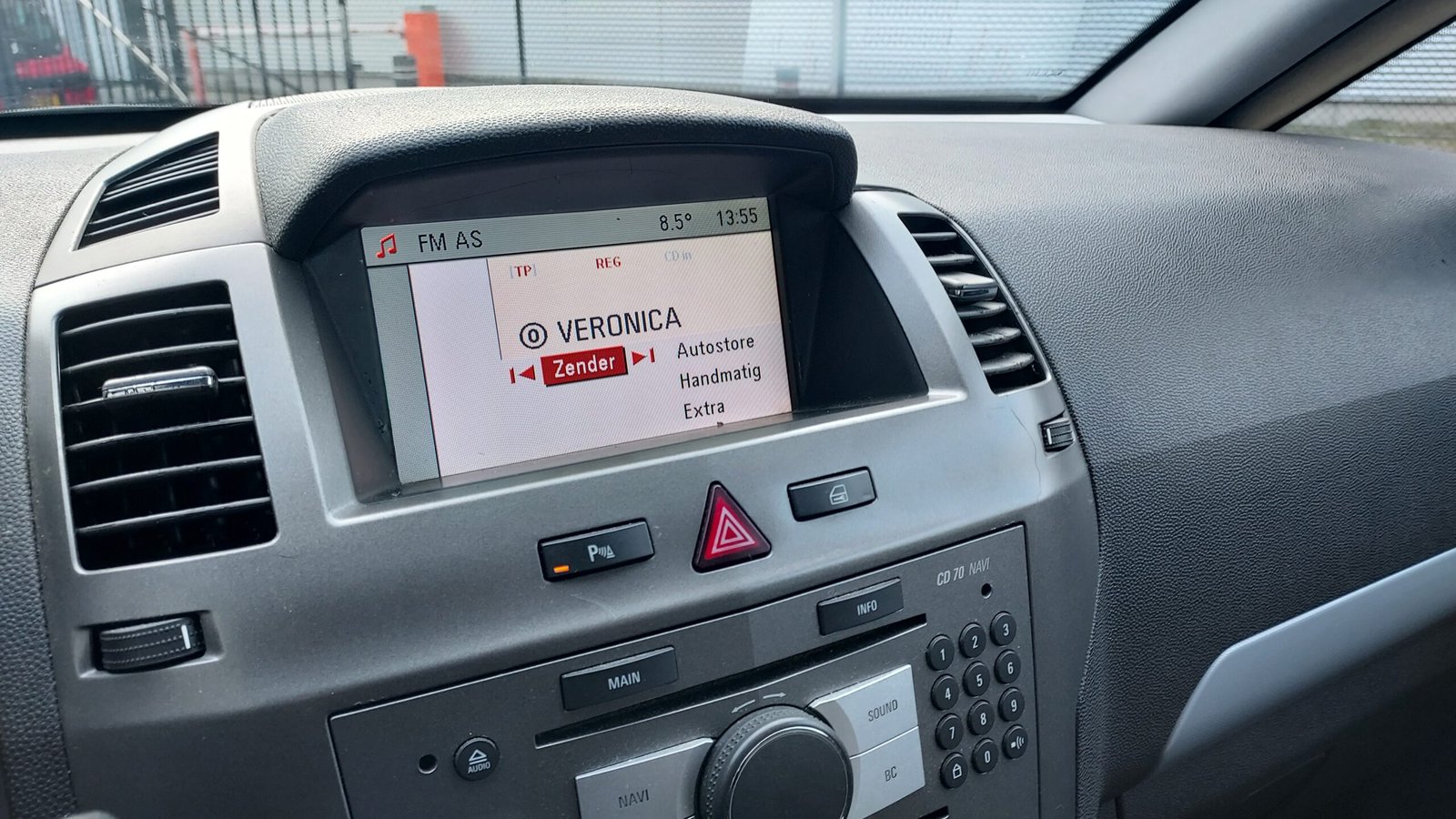 Verkocht ------- Opel Zafira 1.8i 16V 7-Persoons - Afbeelding 12