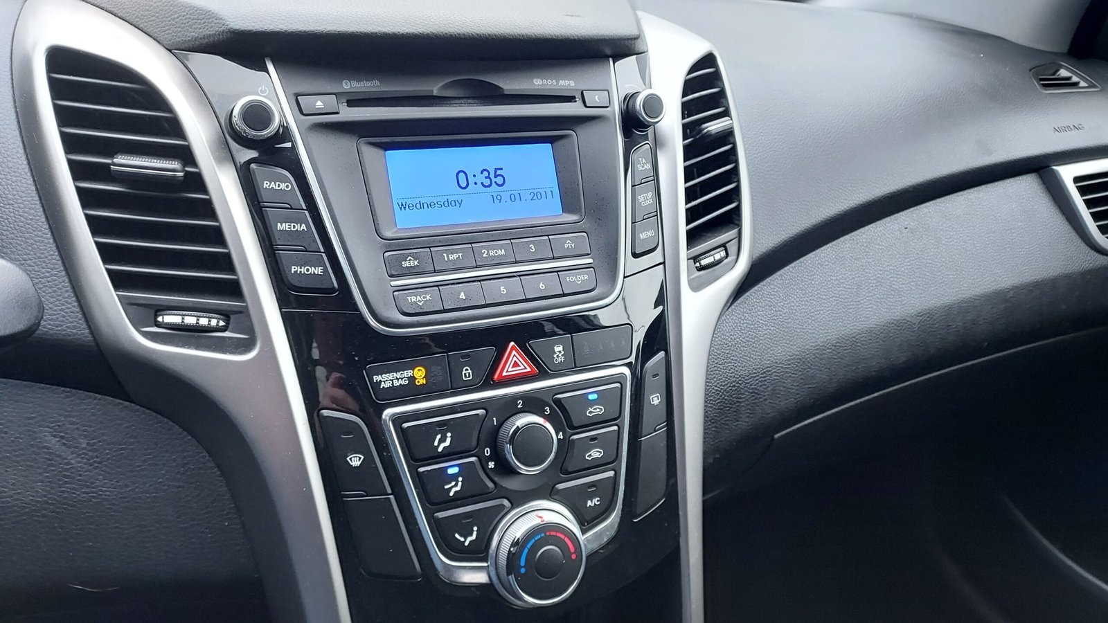 Hyundai I30 1.6i 16V - Afbeelding 13