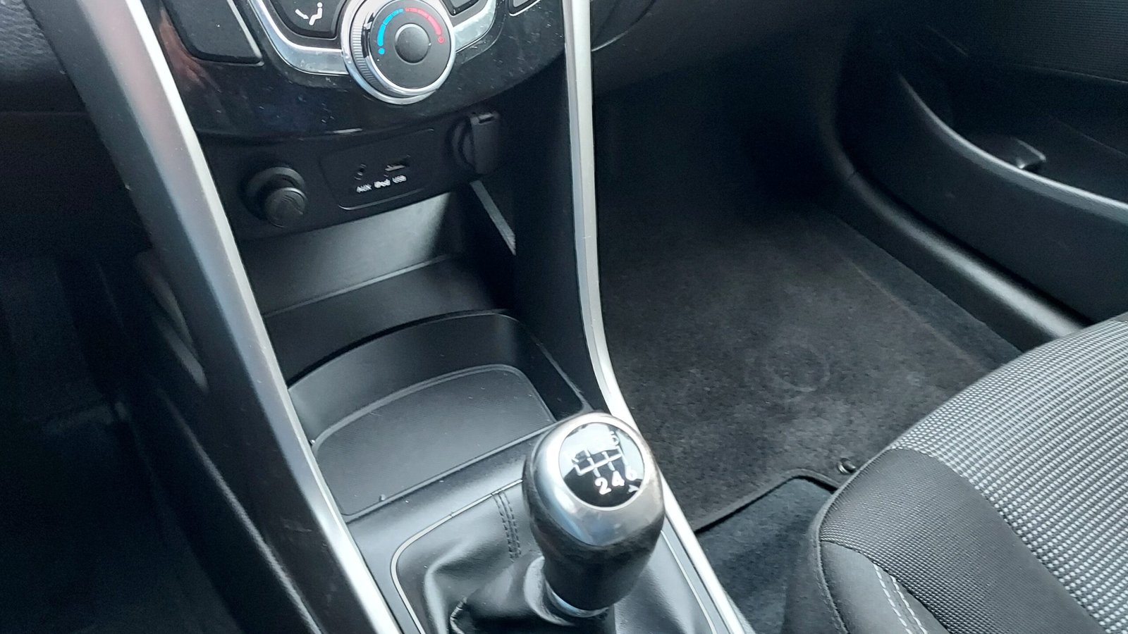 Hyundai I30 1.6i 16V - Afbeelding 14