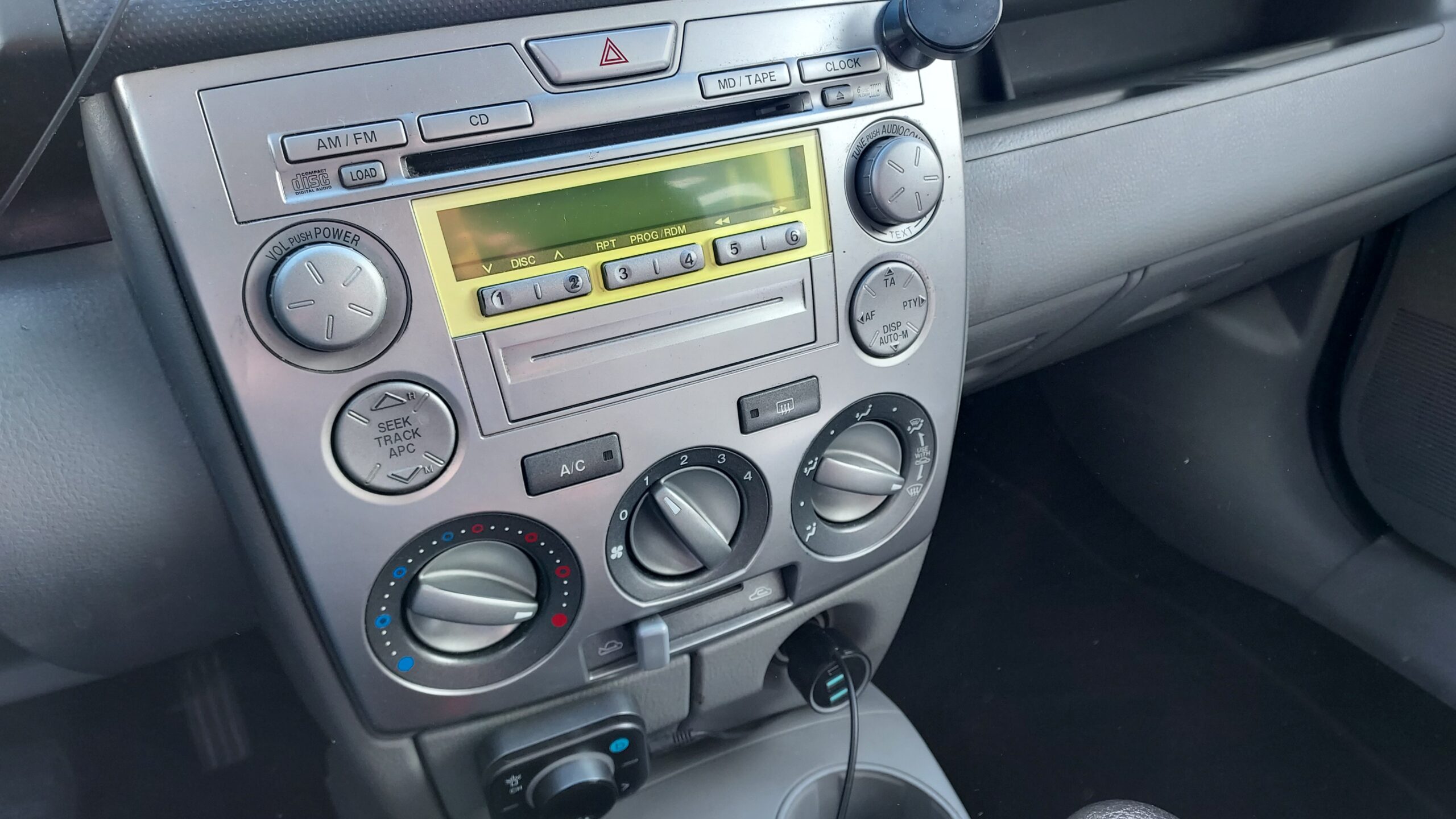 Mazda 2 1.4i 16V Automaat - Afbeelding 13