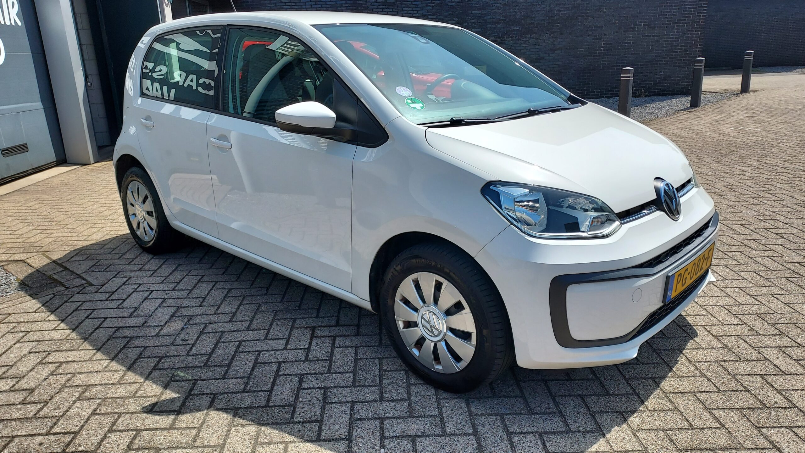 Volkswagen UP! 1.0i 5-deurs - Afbeelding 3