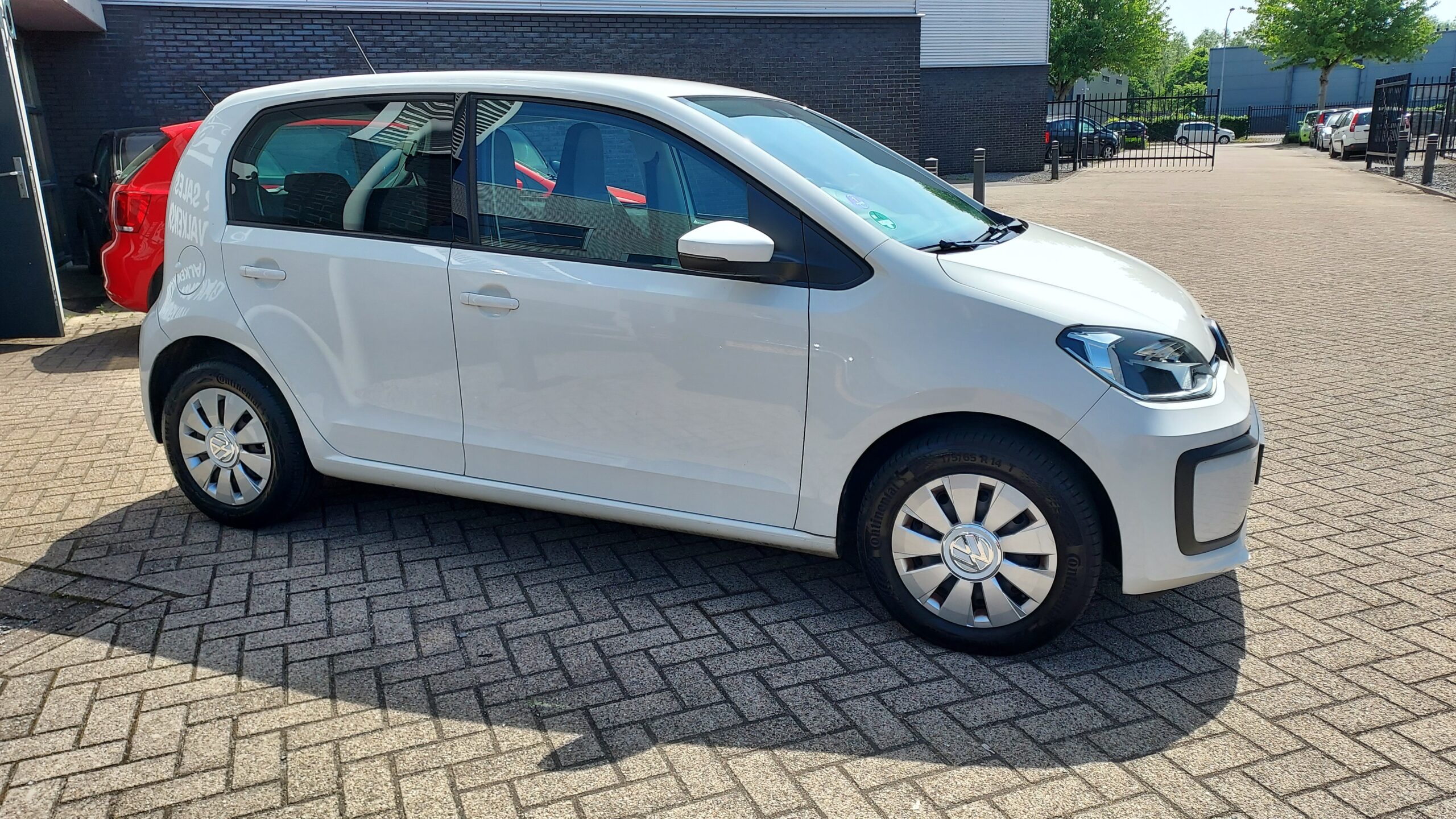 Volkswagen UP! 1.0i 5-deurs - Afbeelding 4