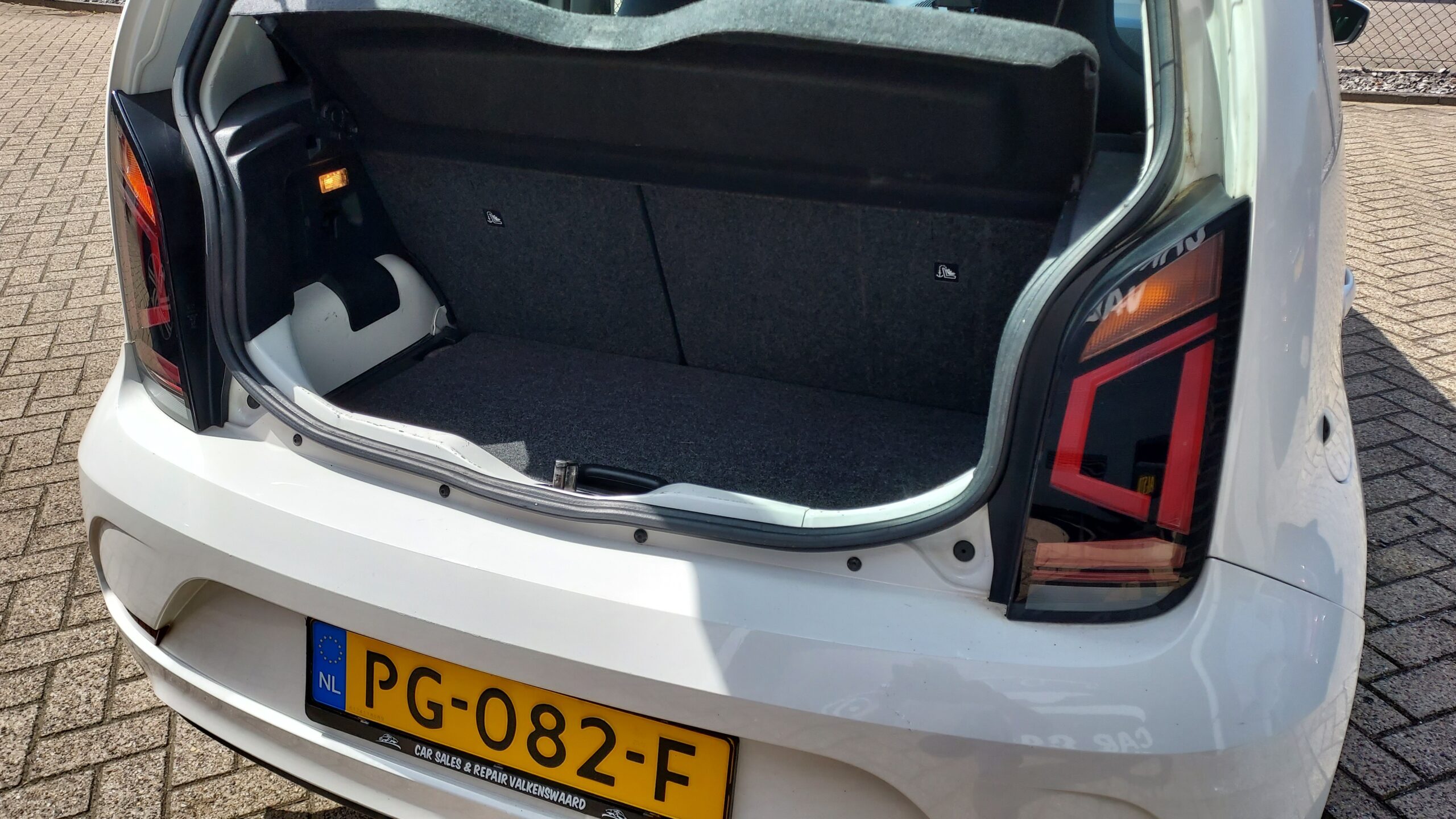 Volkswagen UP! 1.0i 5-deurs - Afbeelding 10