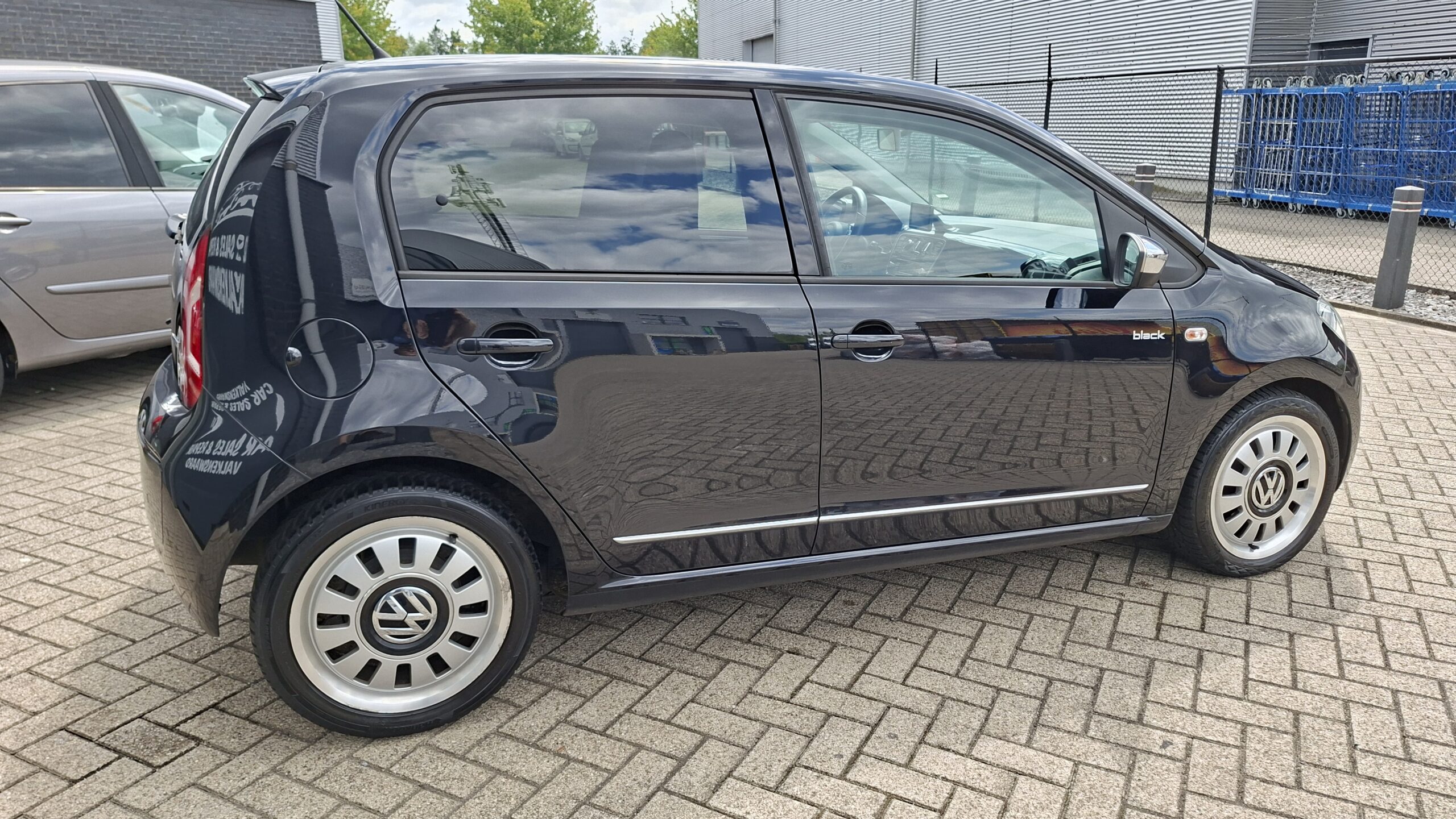 Volkswagen UP! BLACK 1.0i 12V 5-deurs - Afbeelding 5